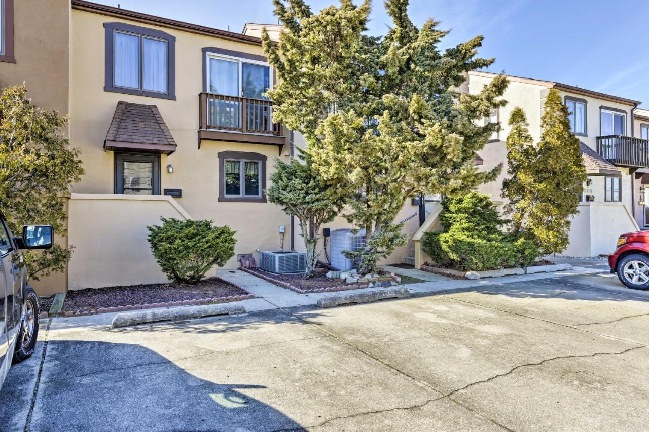 Family-Friendly Wildwood Townhome About 3 Mi To Beach Eksteriør billede